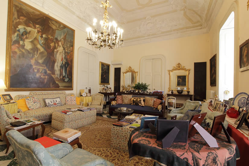 Palazzo Bernardini suite, B&B Lecce, dettaglio salone 3