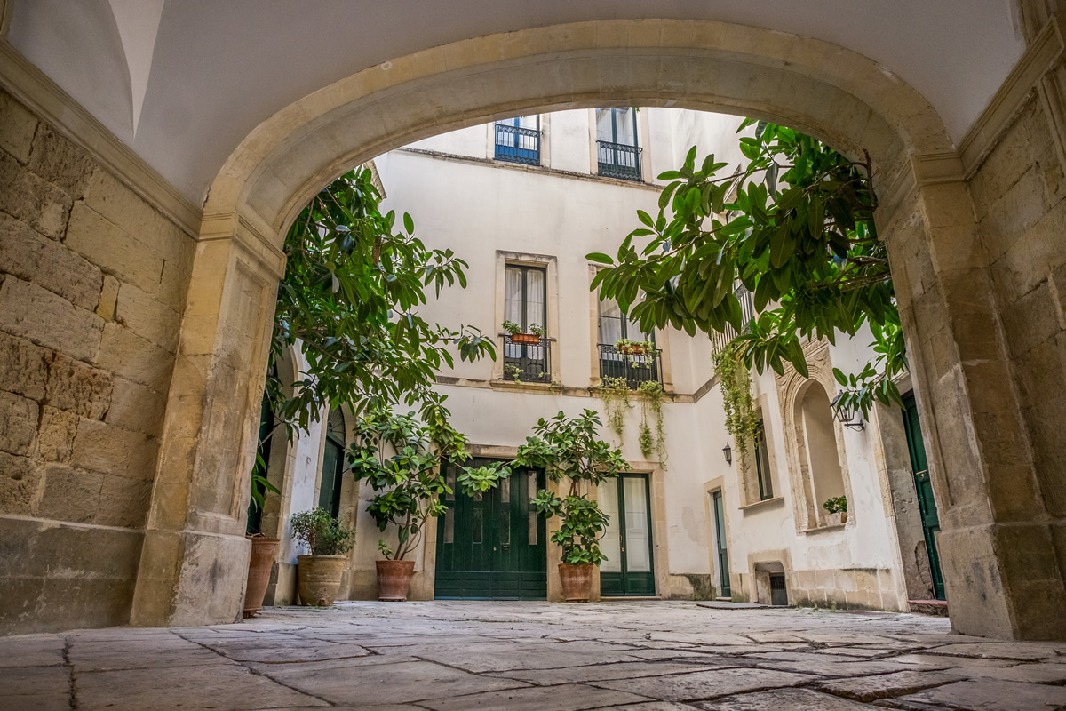 Palazzo Bernardini, B&B Lecce, patio